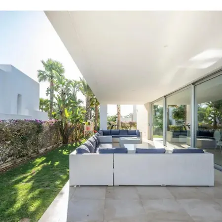 Magnifique Contemporaine *