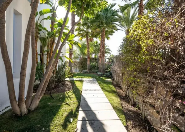 Magnifique Contemporaine Βίλα *